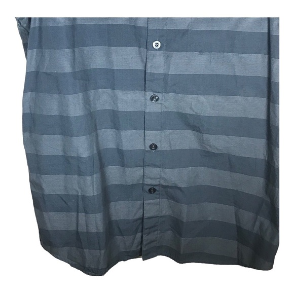 Oakley shirt men’s L blue gray striped short sleeve button front casual - Picture 3 of 8